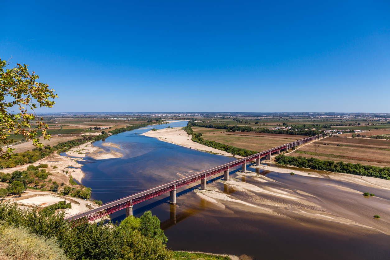 Porte dom Luis I bridge and Leziria fields in the Ribatejo region