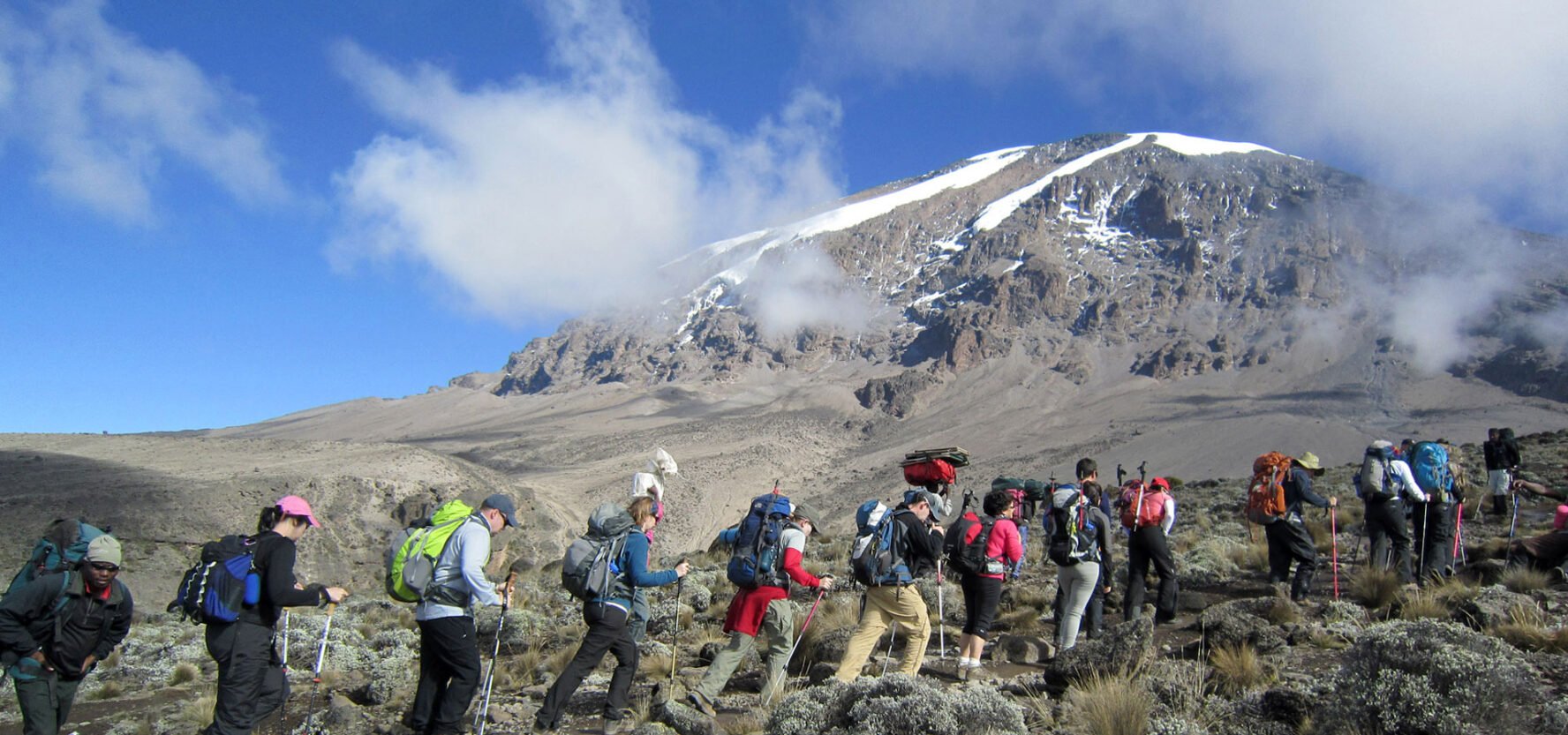 Hikers on the way to the Uhuru Peak