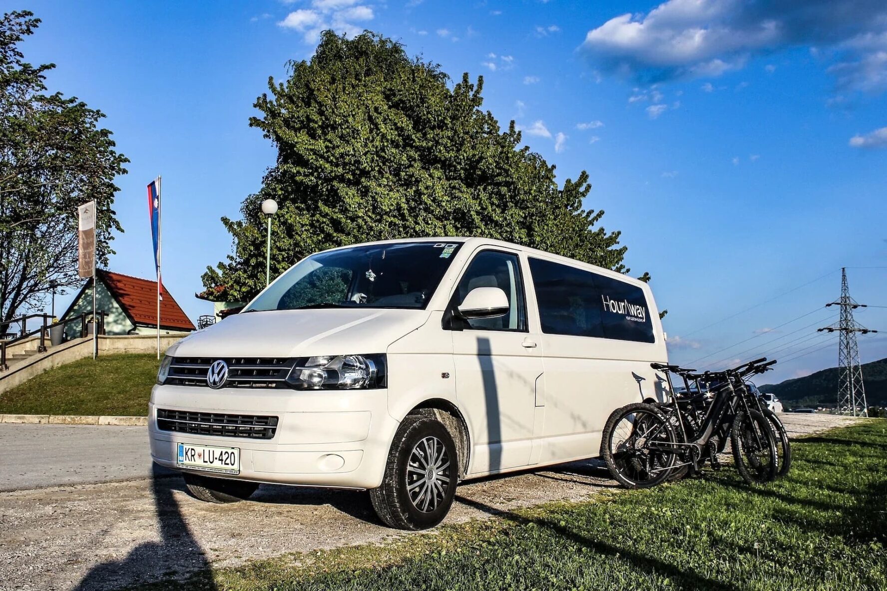 Support van cycling, Slovenia