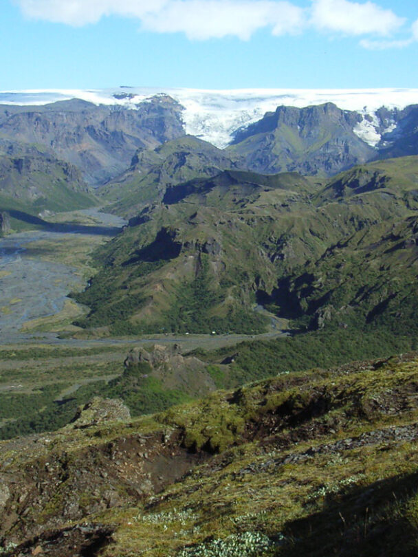 landmannalaugar happy hiker