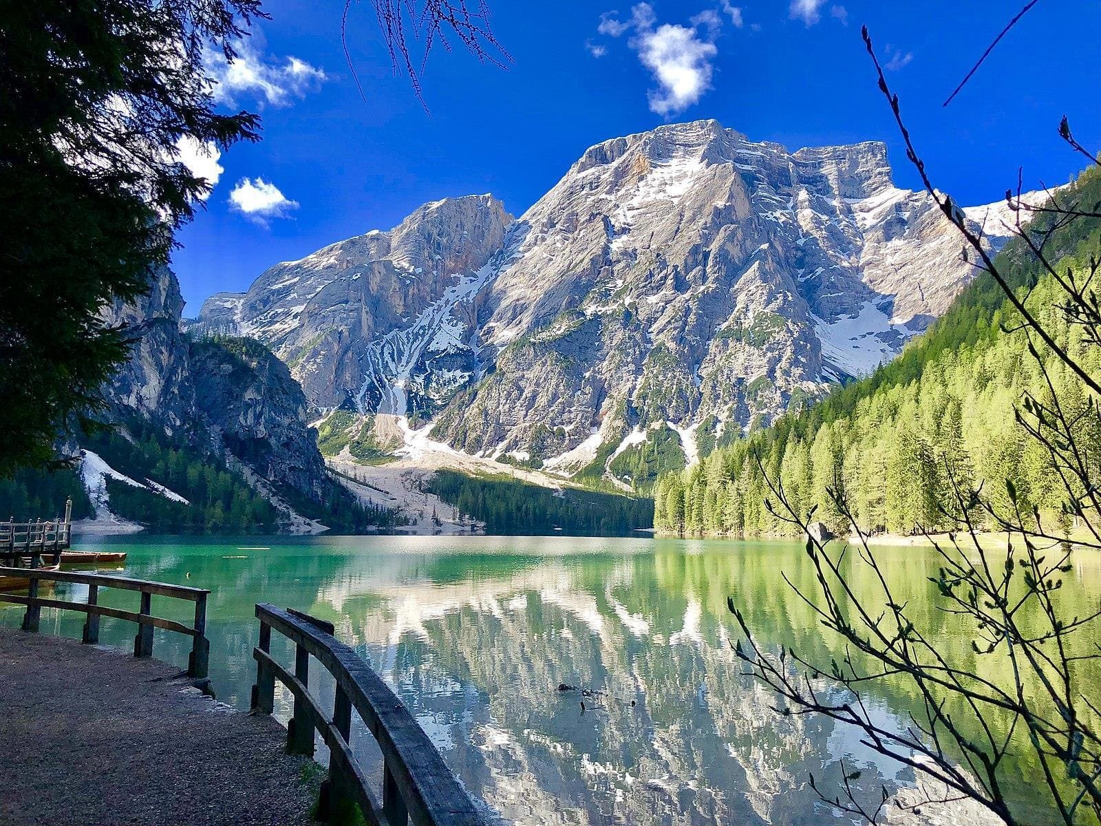 Lago di Braies in Italy