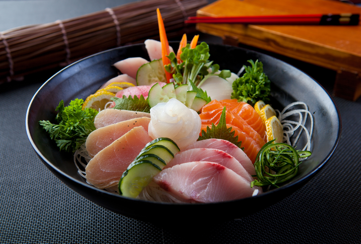 Sashimi plate