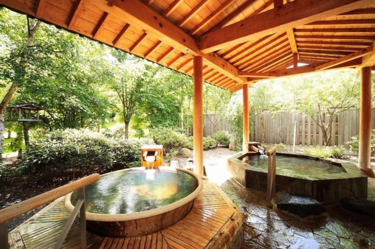 Hot spring at Tokinoyado Retreat