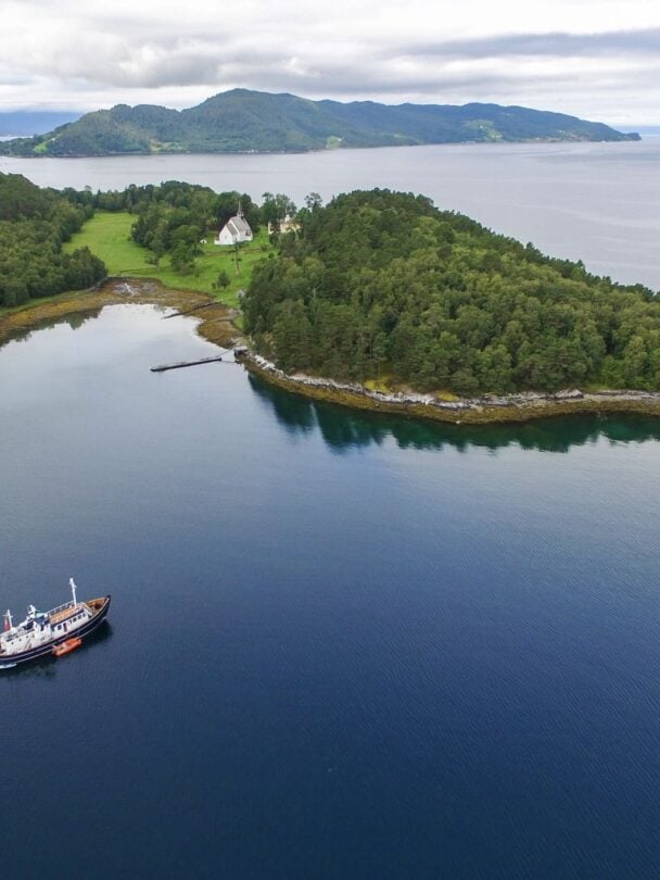Sailing Lofoten: Luxury Private Tour in Norway