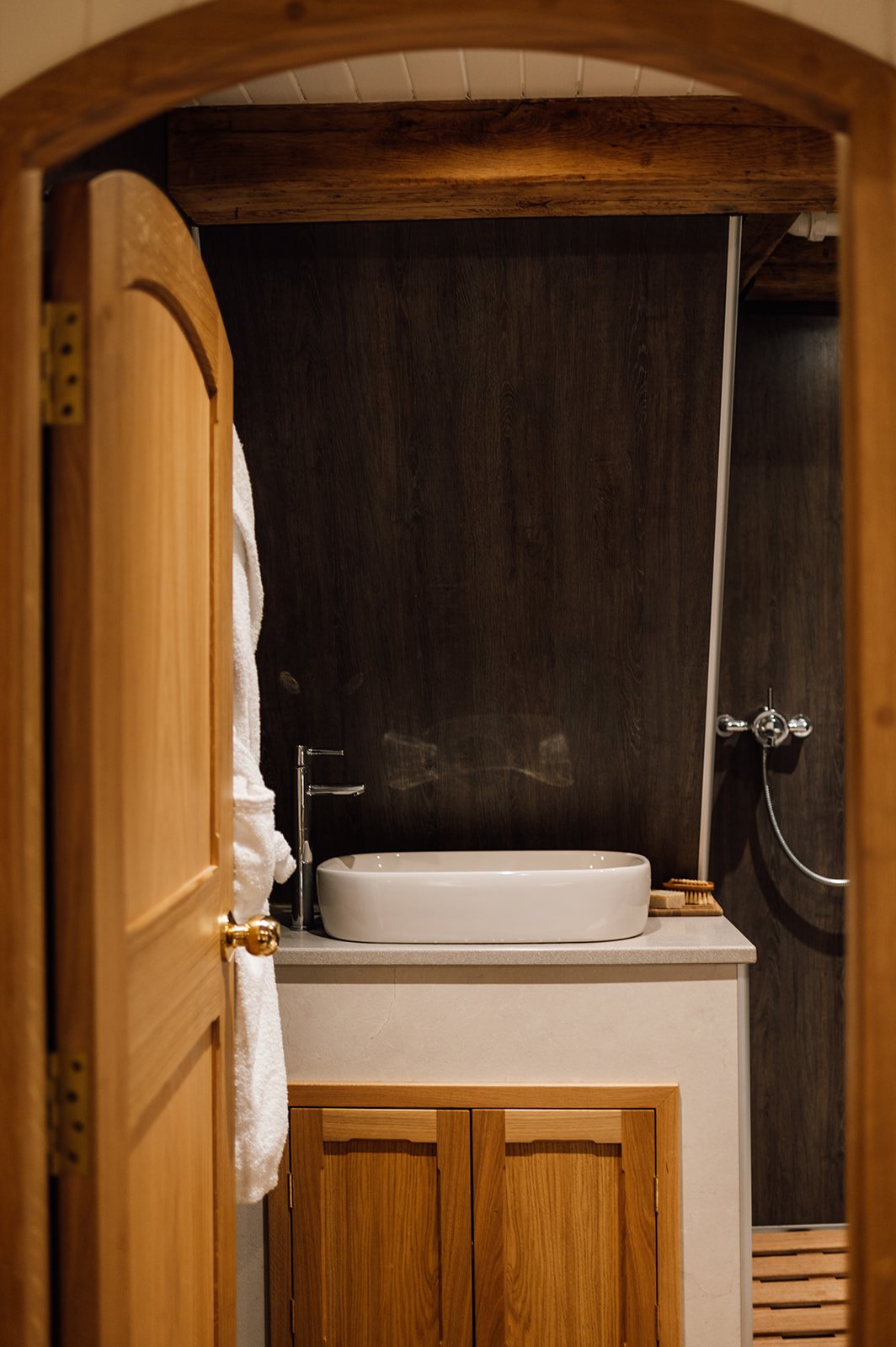 Ensuite shower room aboard the HMS Gassten