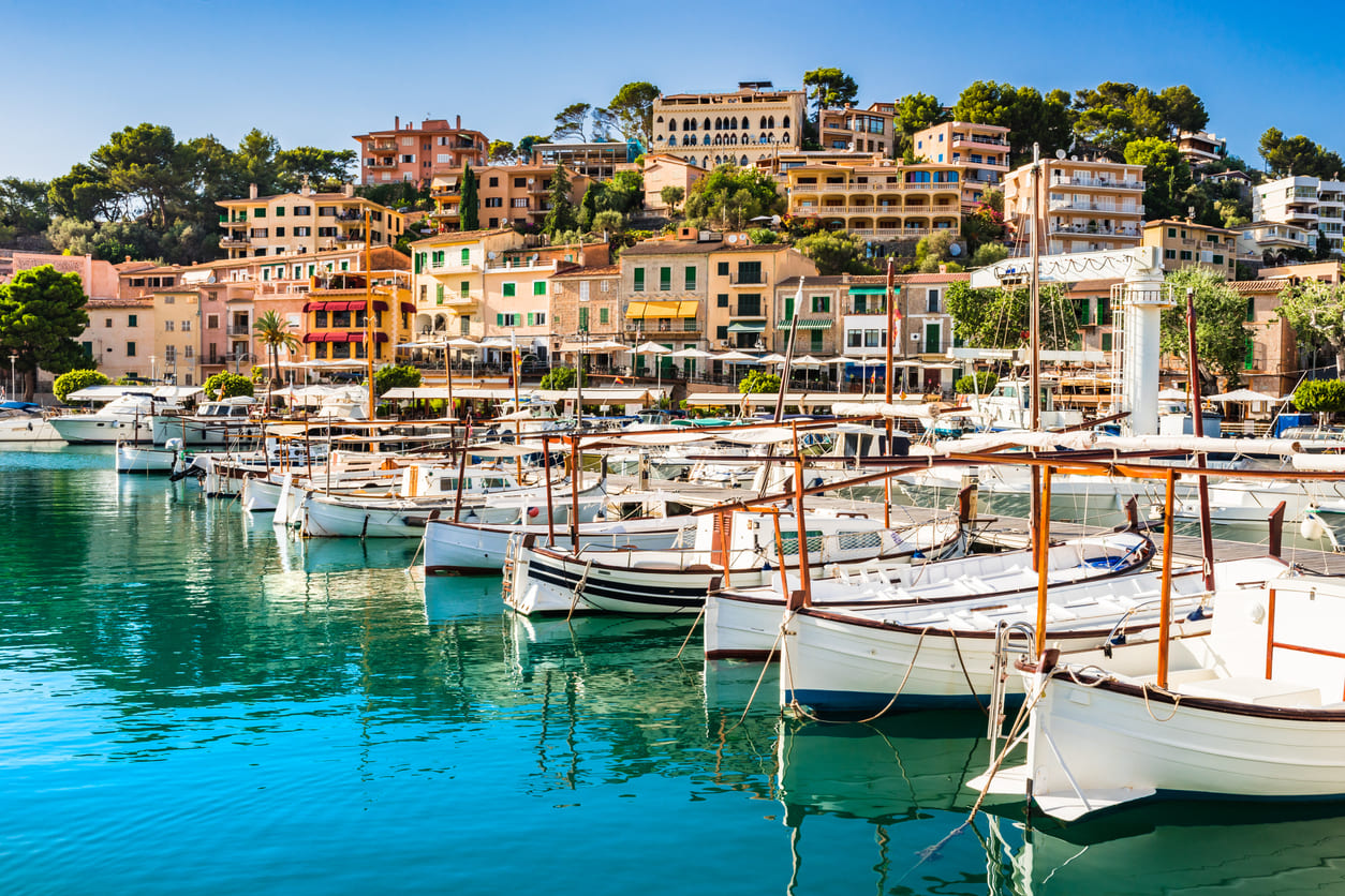 Mallorca Port de Soller view