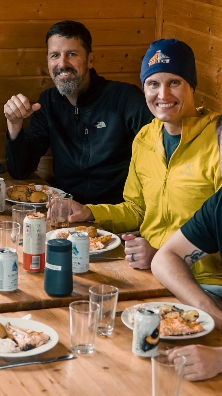 Hut atmsophere meal
