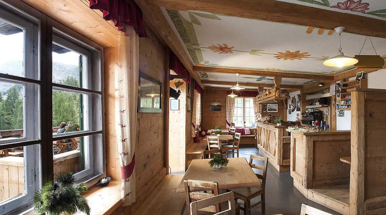 Gardenacia restaurant