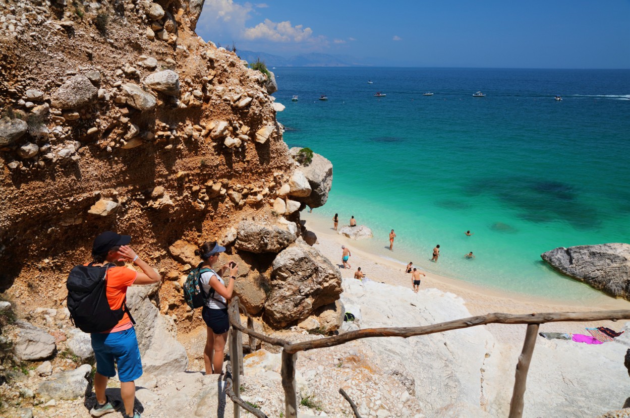 Hikers Cala Goloritze Sardinia