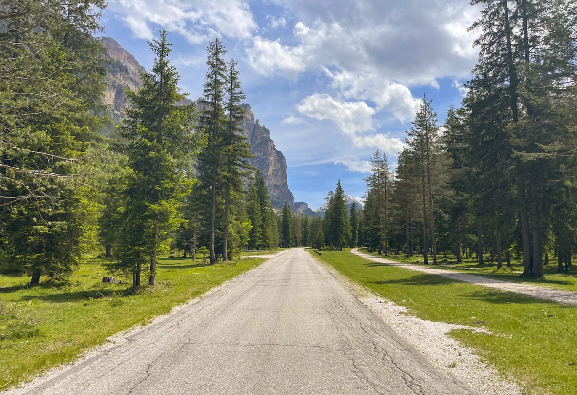 Hiking near Lago di Braies