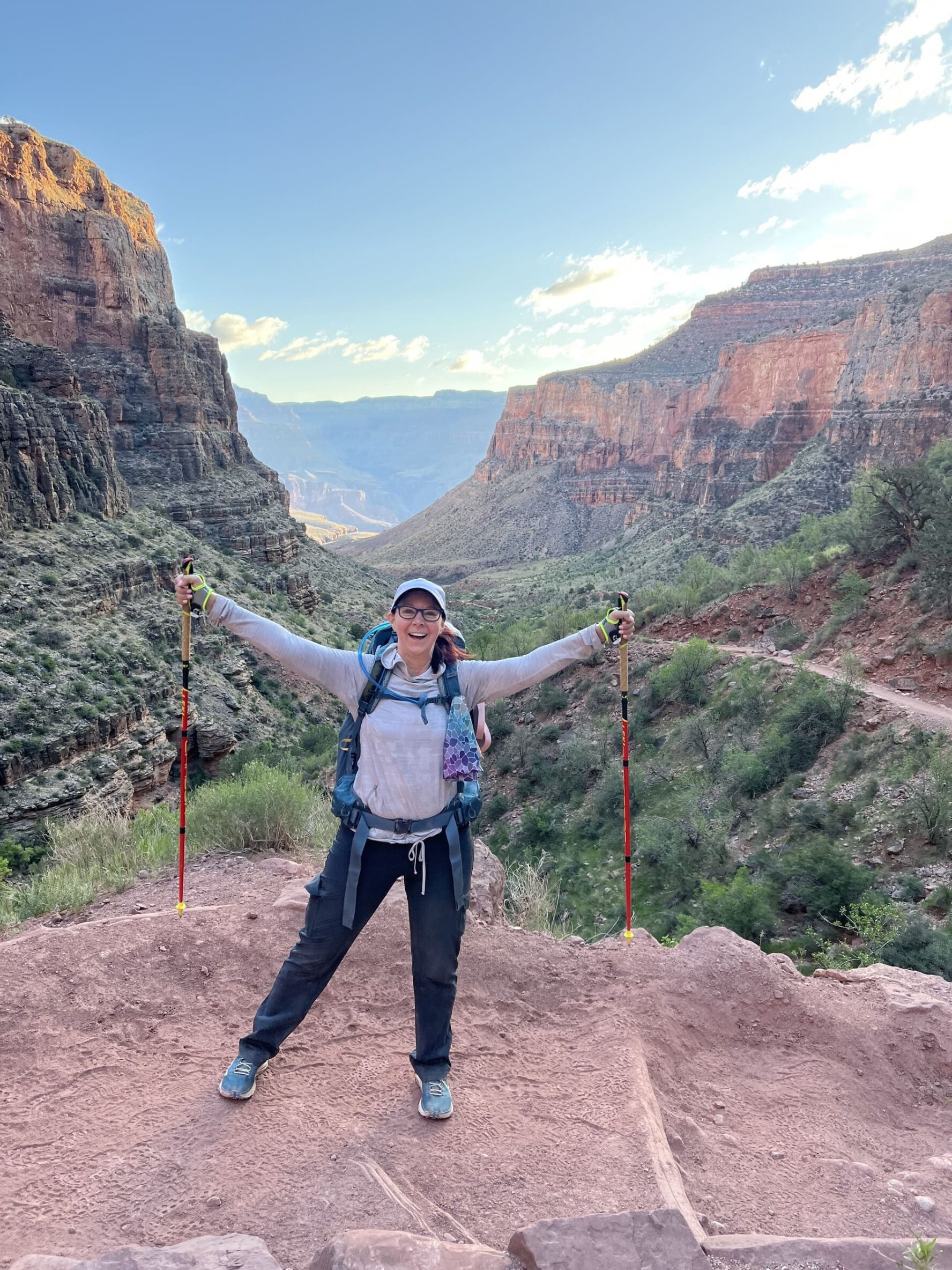 One happy hiker in South Rim