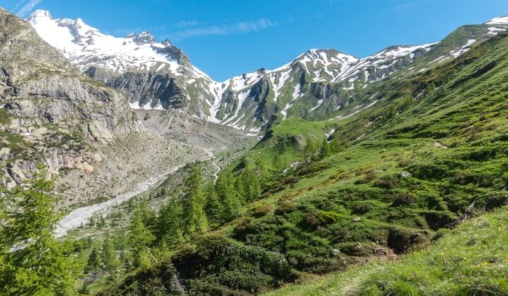 View of the Grand Col Ferret