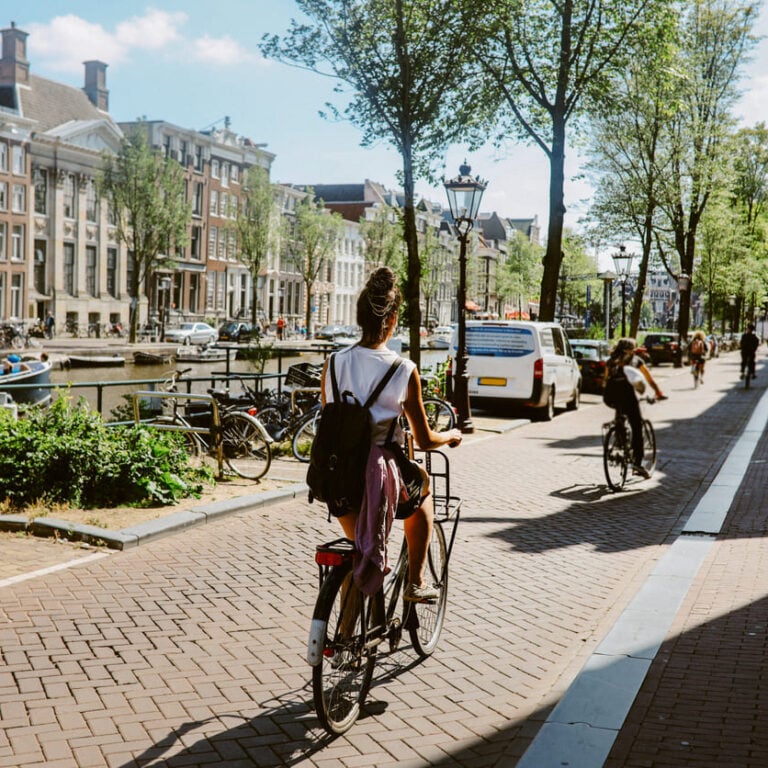 Amsterdam paris tour