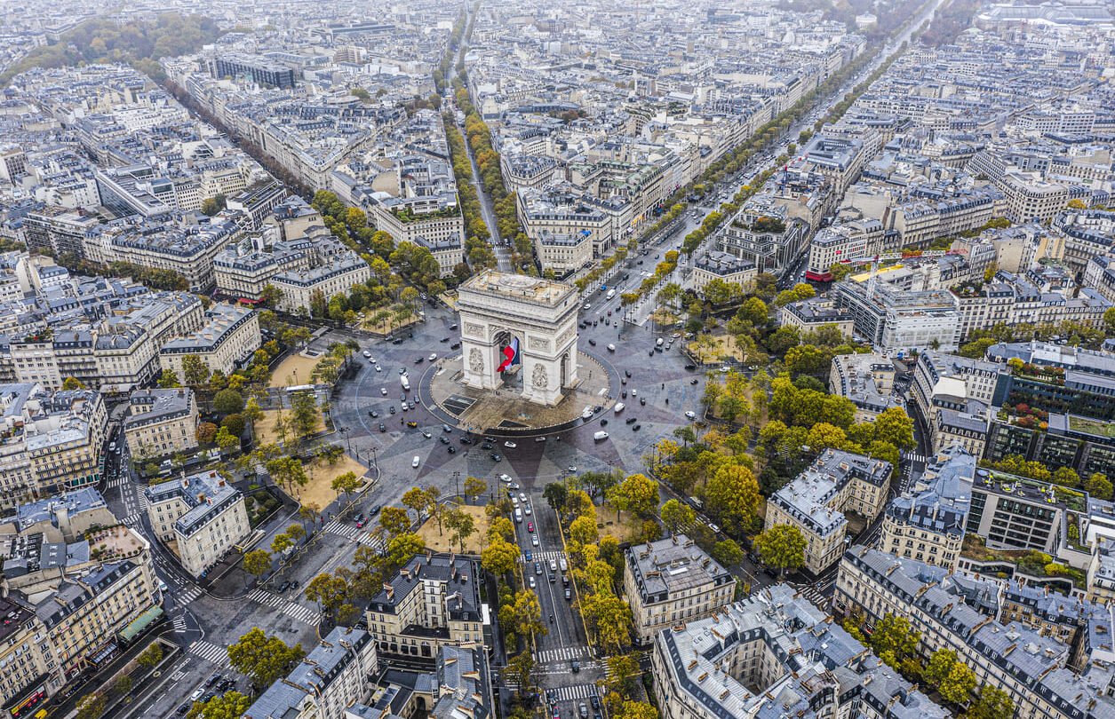 Arc de Triomphe aerial