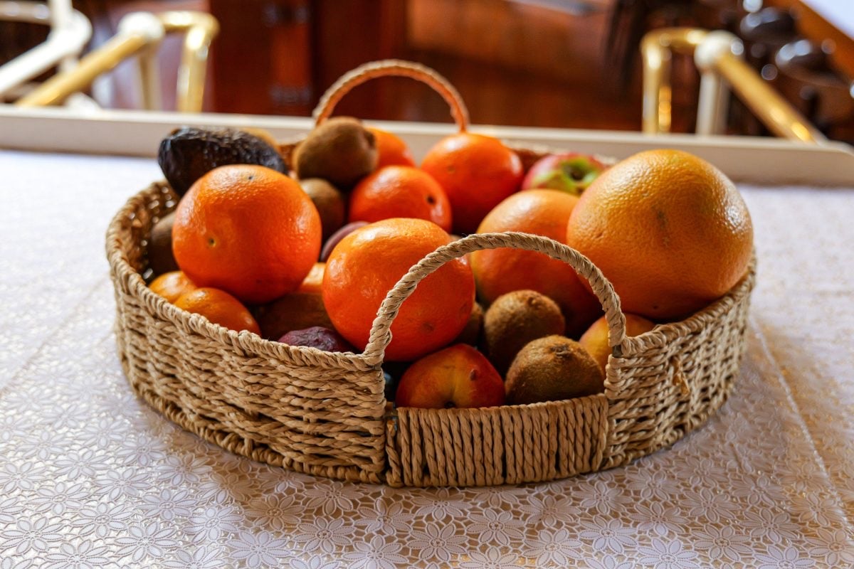 Atlantis fruit basket