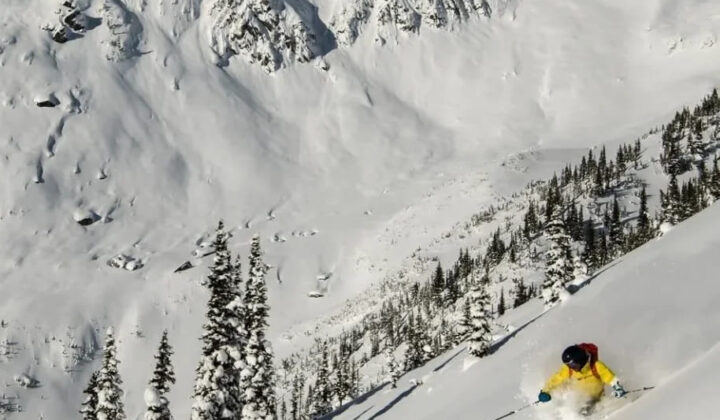 backcountry skiing revelstoke bc