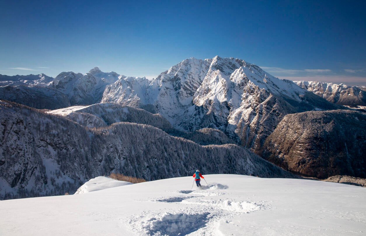 Best Ski Destinations for 2025
