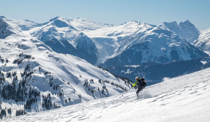 Spearhead traverse skiing