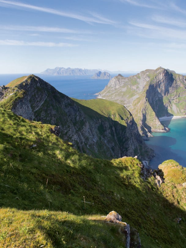 Lofoten islands hiking tour