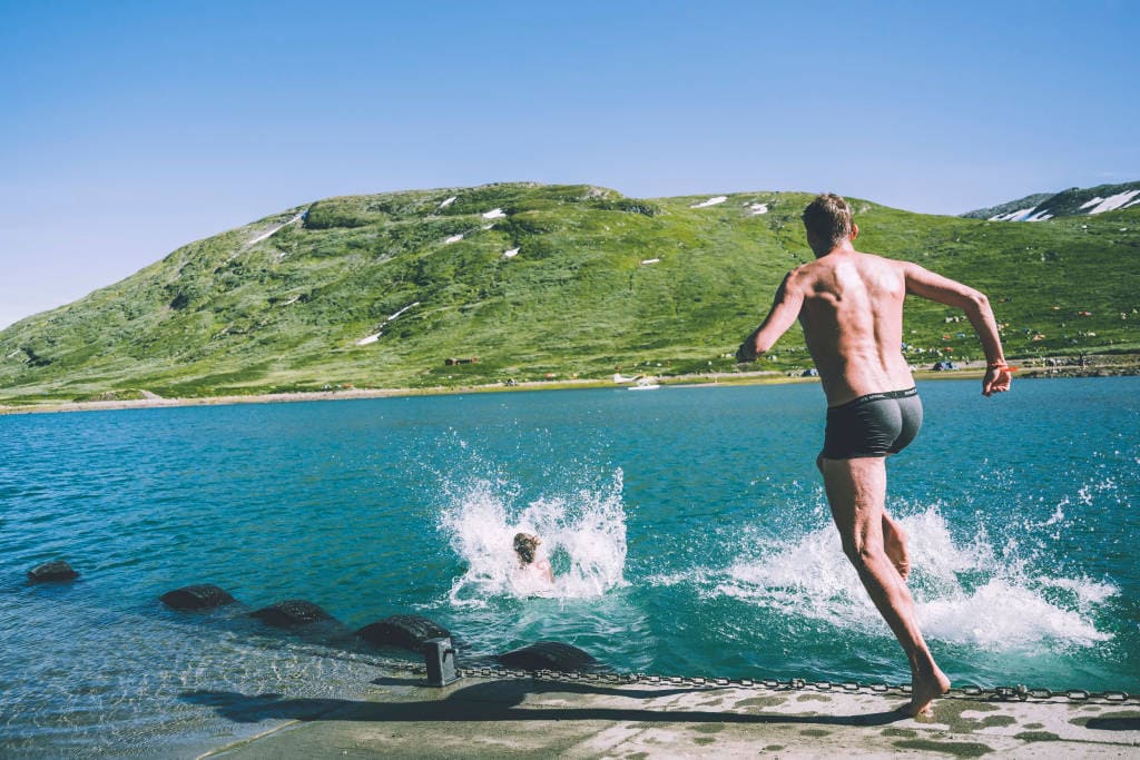 Fondsbu lodge swimming