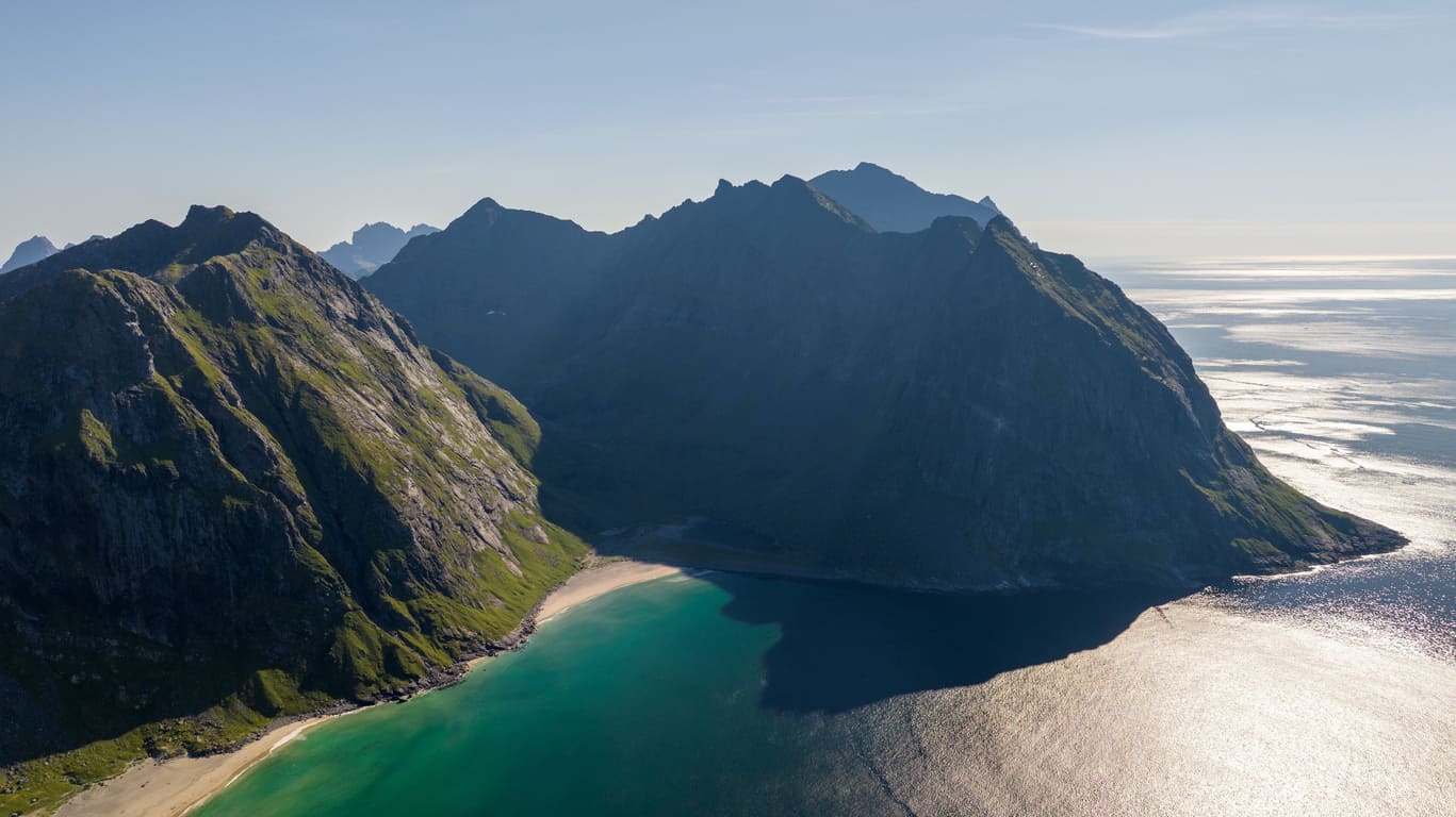 Kvalvika Lofoten beach