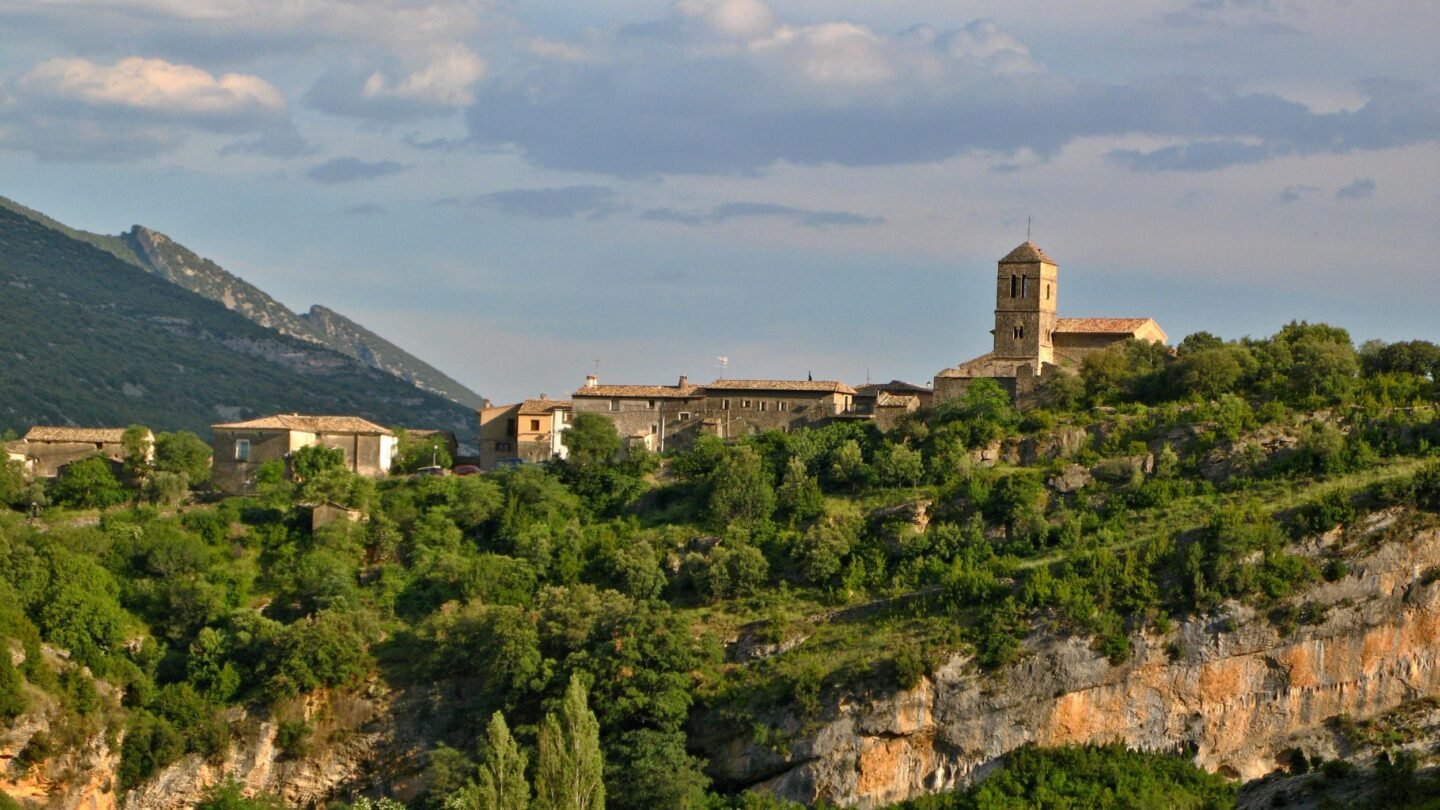 Stunning Rodellar