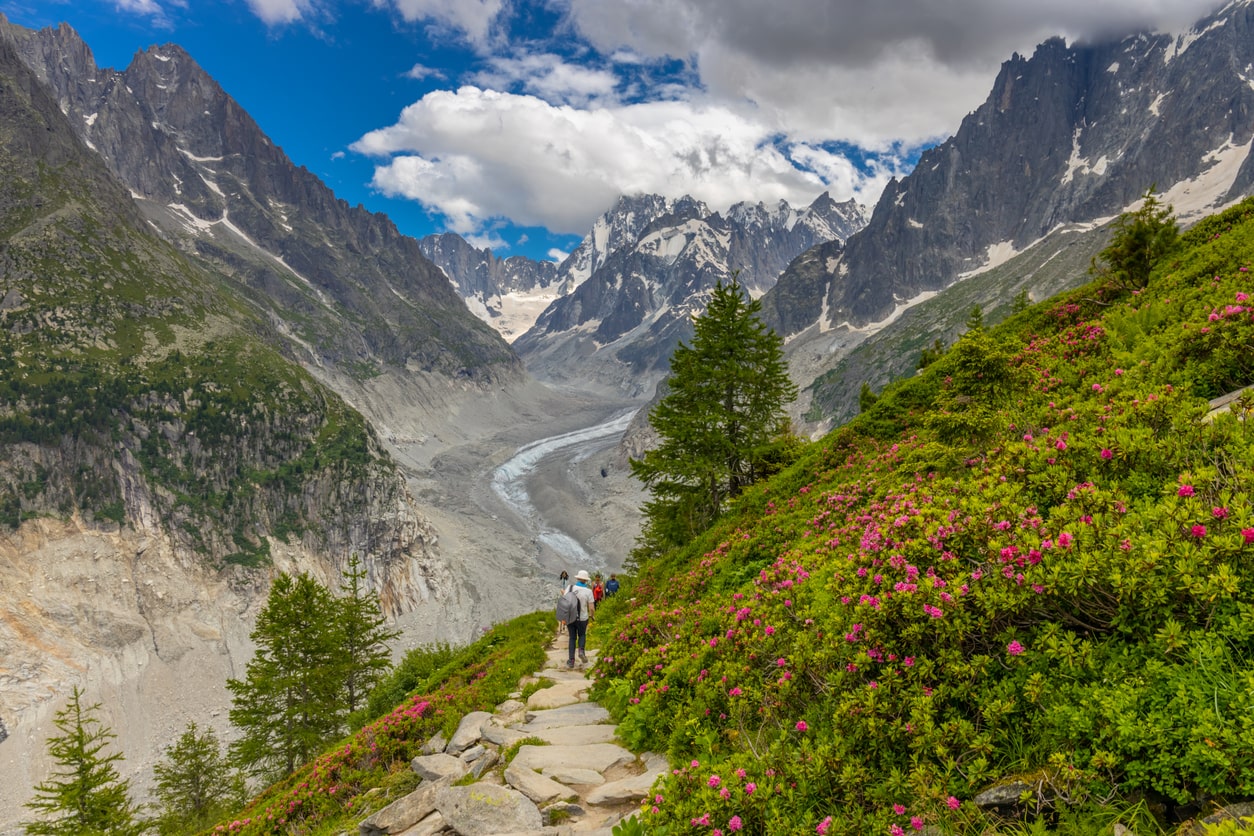 Pro Guide's Top 11 Tips for the Tour du Mont Blanc – 57hours