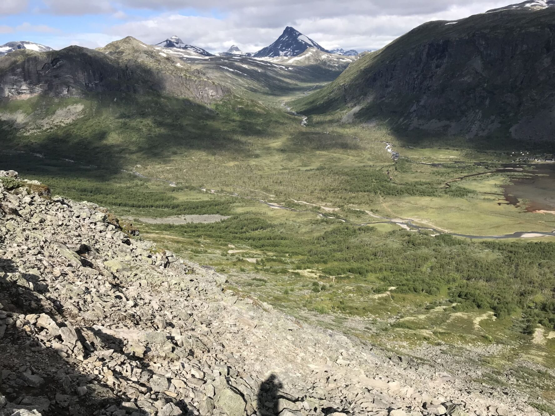 View beyond Gjendebu Lodge