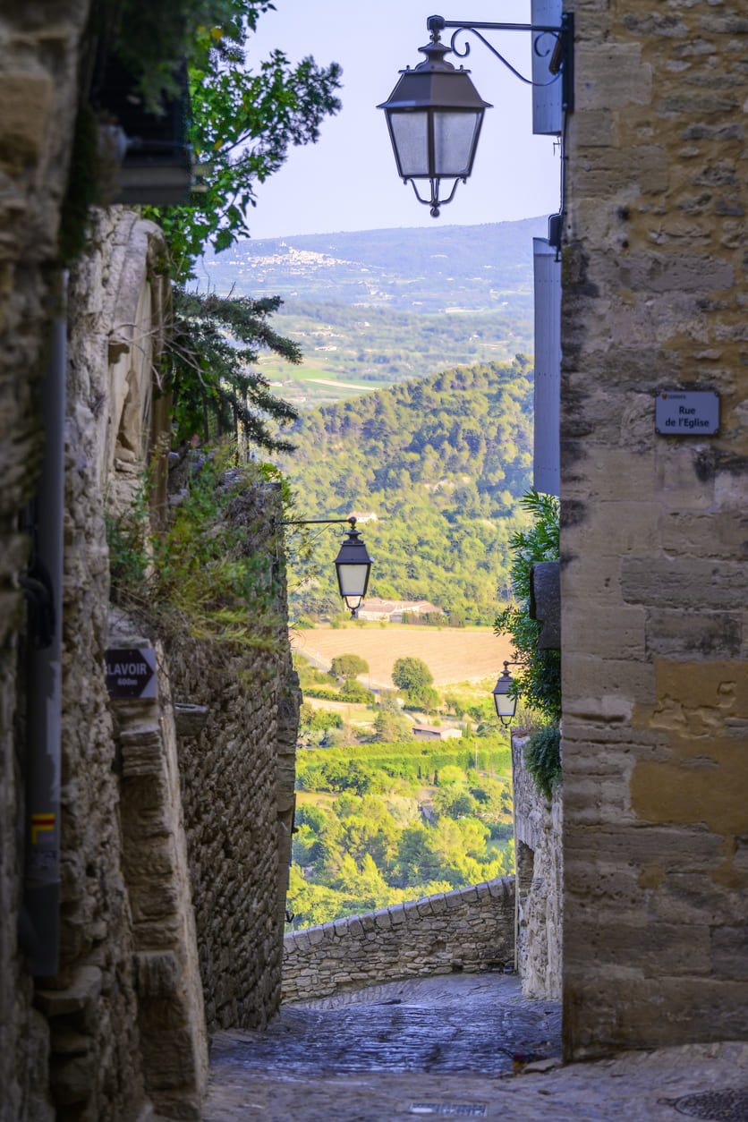 Gordes street view