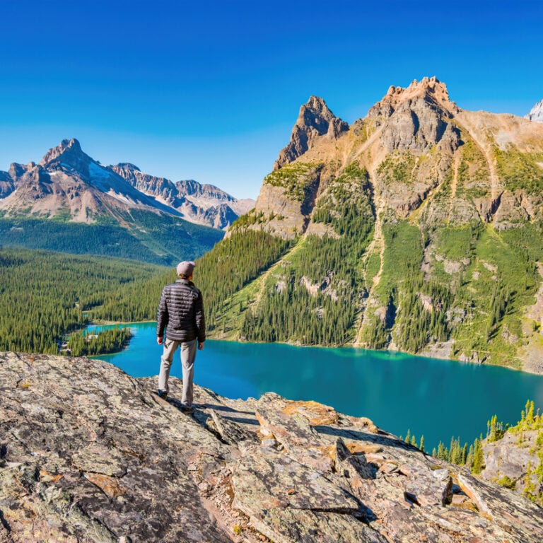 hiker lake ohara