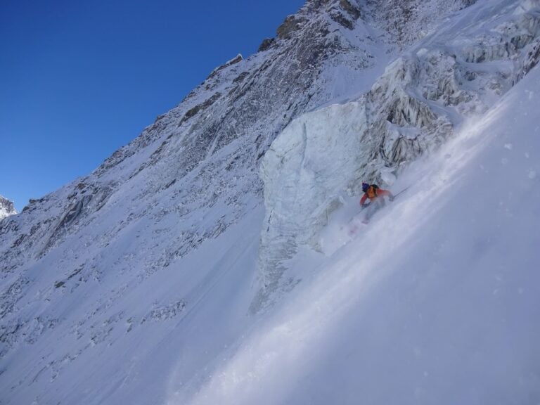 Powder Chamonix skiing