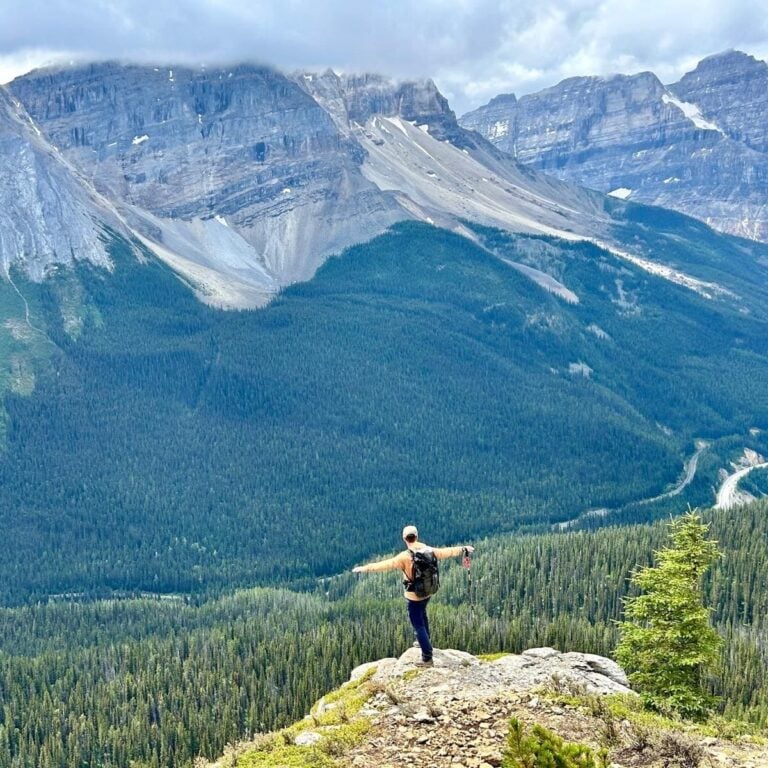 wilderness canada hiking
