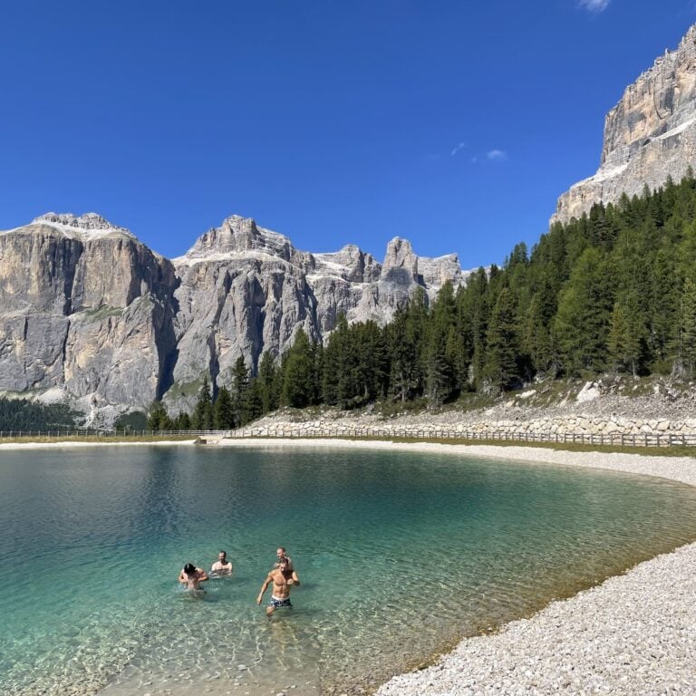 swimming lake dolomites