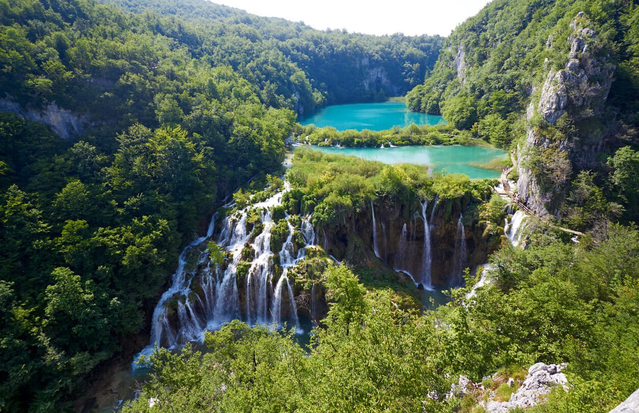 aerial plitvice lakes