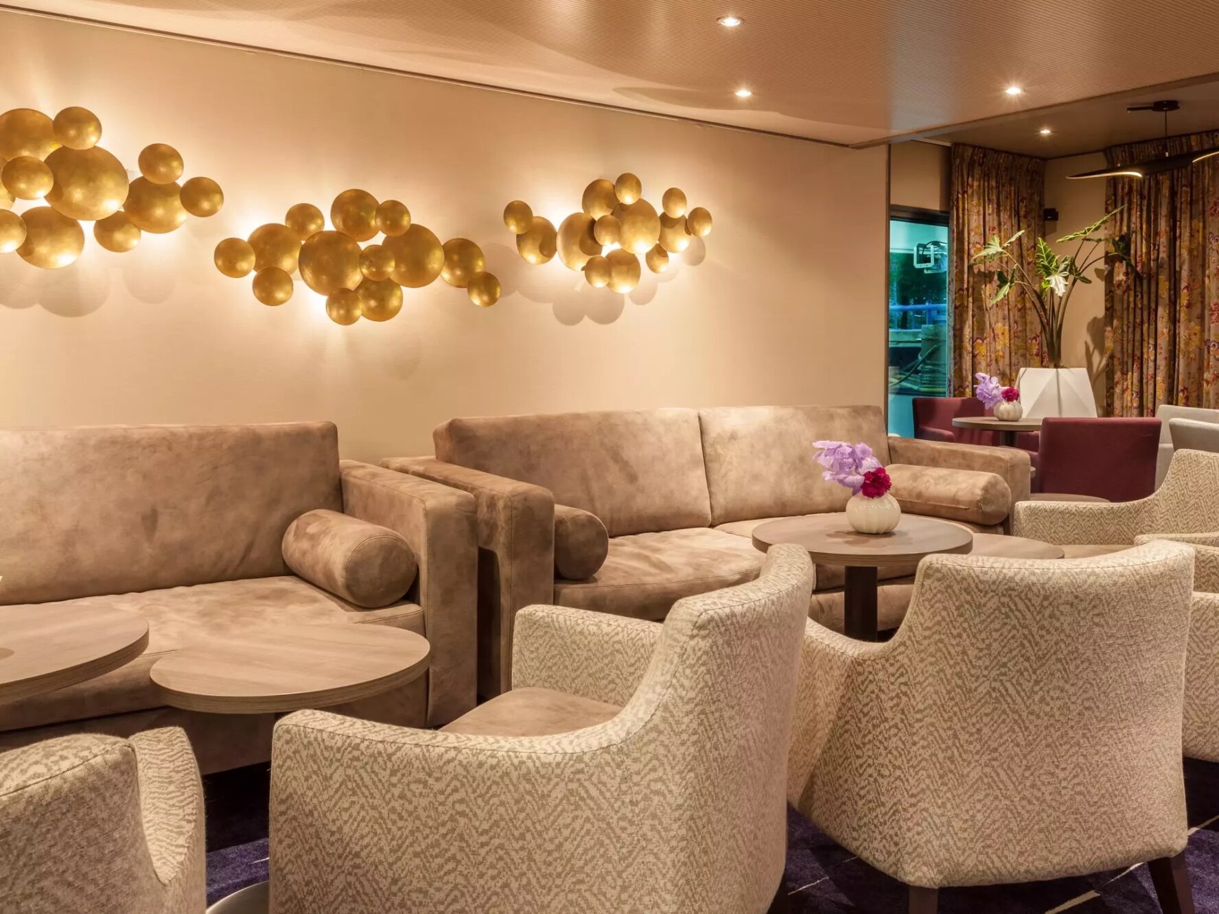 amadeus provence lounge