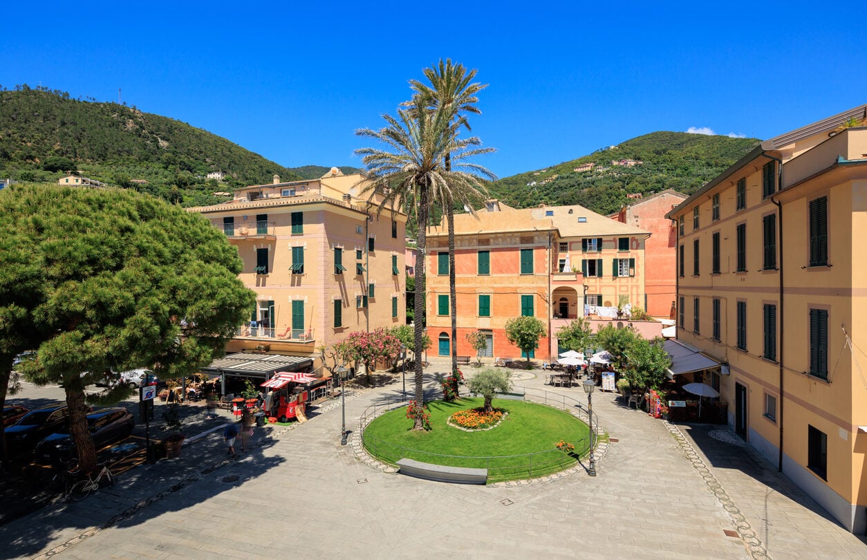 bonassola piazza