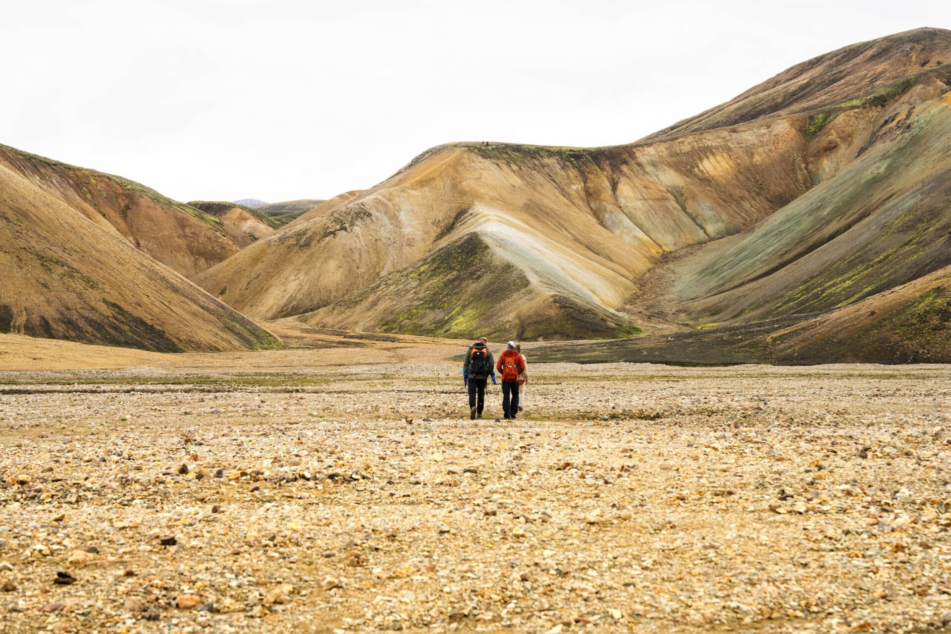landmannalaugar two hikers