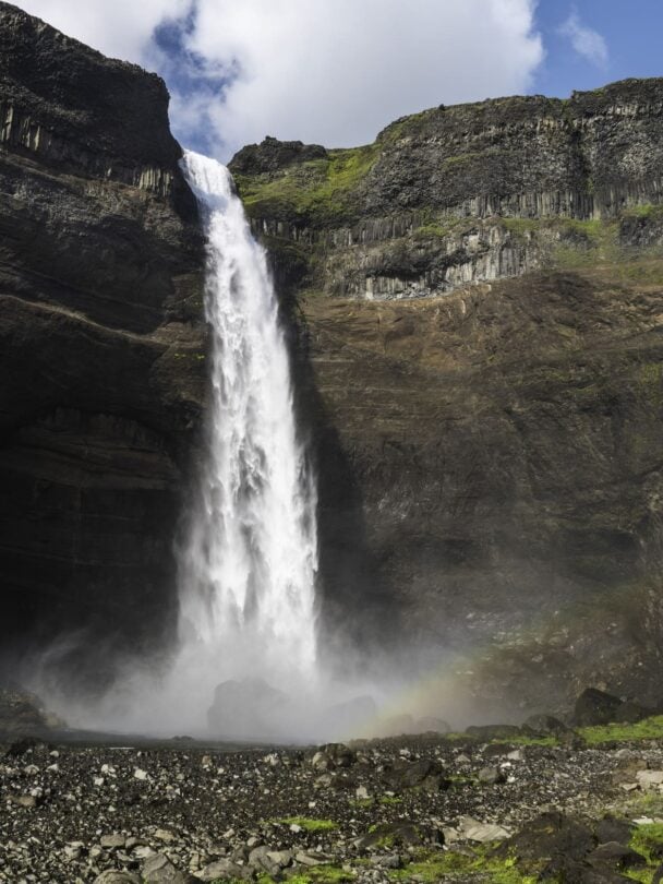 landmannalaugar two hikers