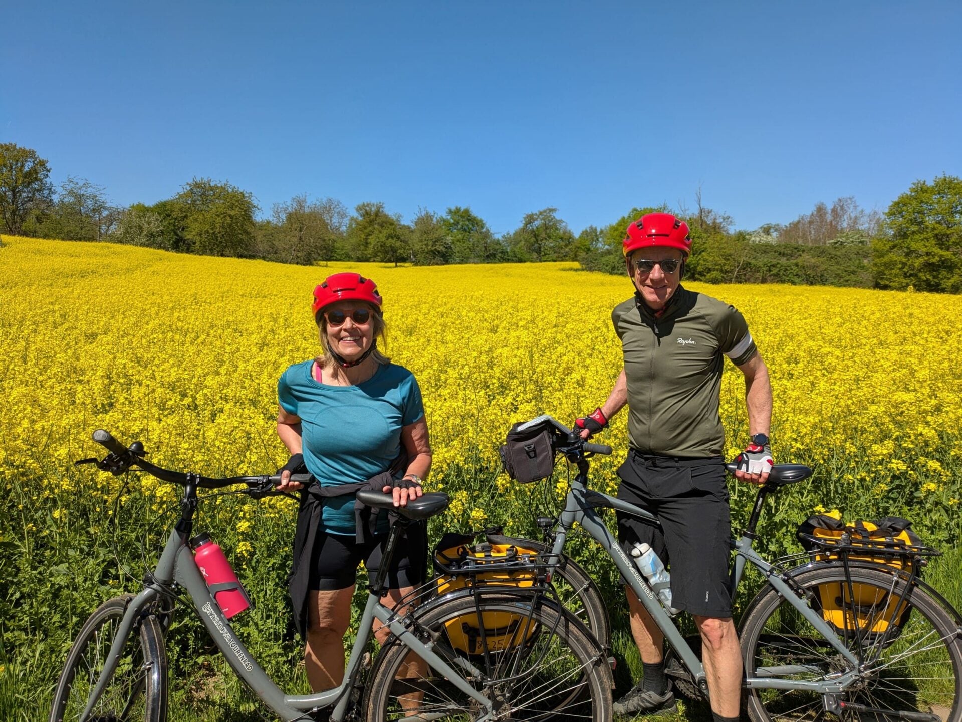 moselle valley couple