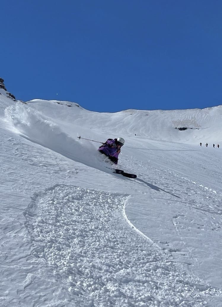 one skier aosta valley