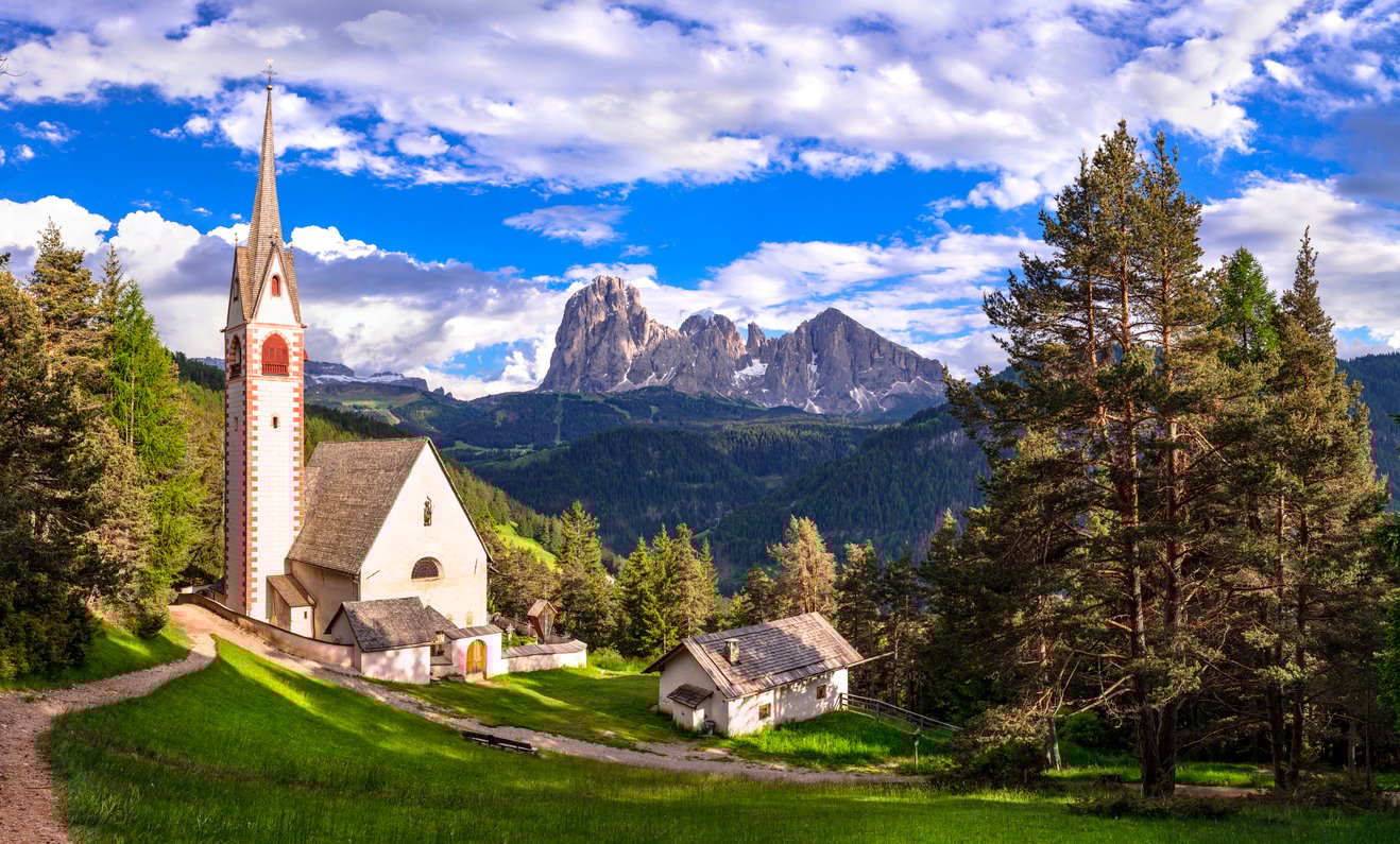 san giacomo church val gardena