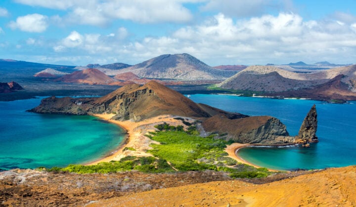 Bartolome island
