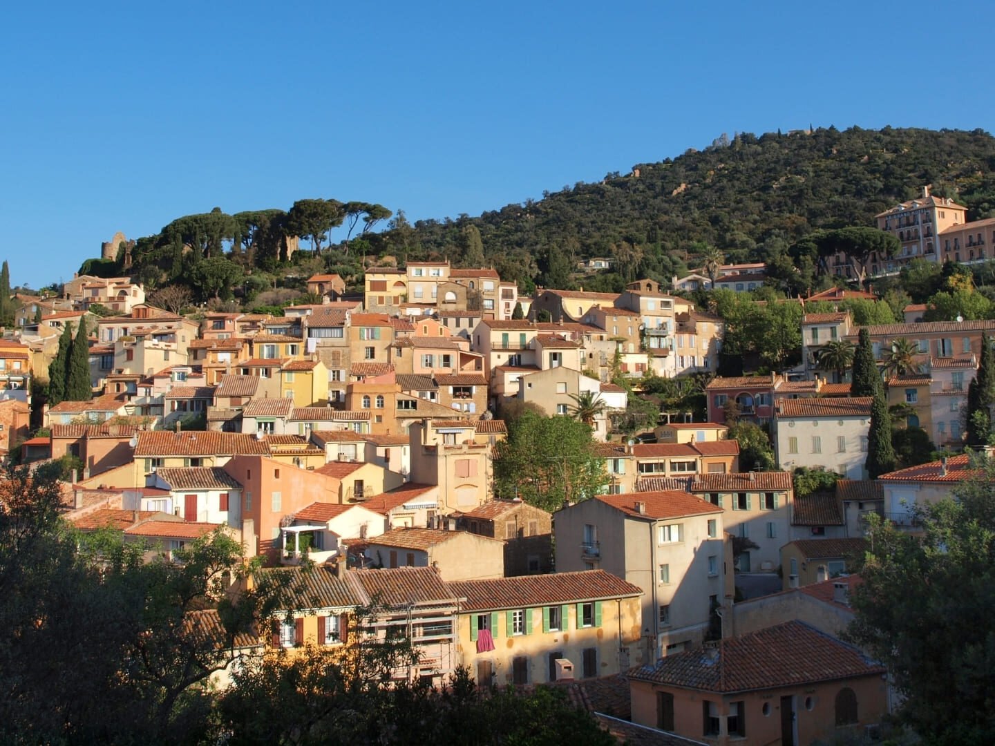 Bormes les Mimosas village