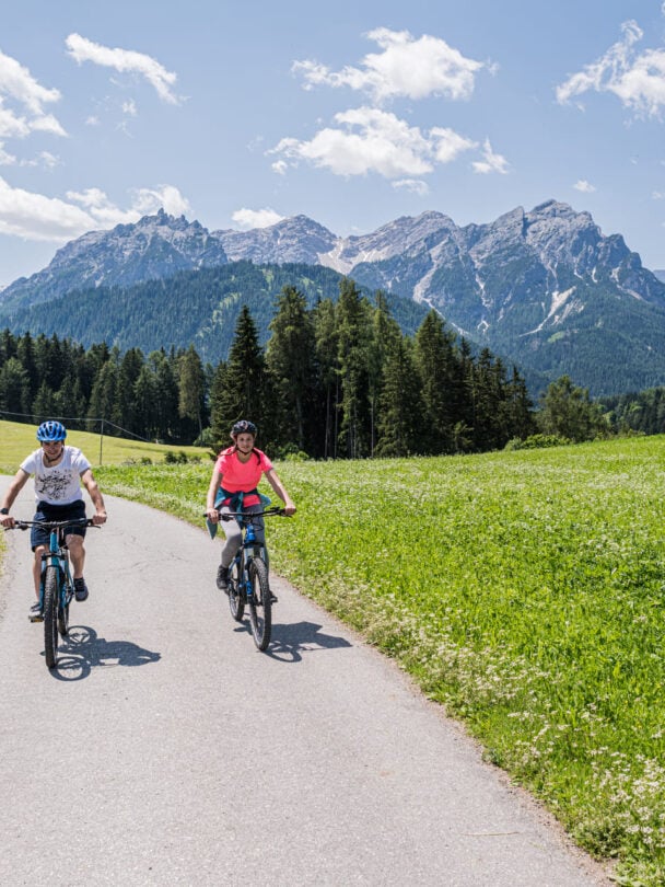 Dolomites cycling tour