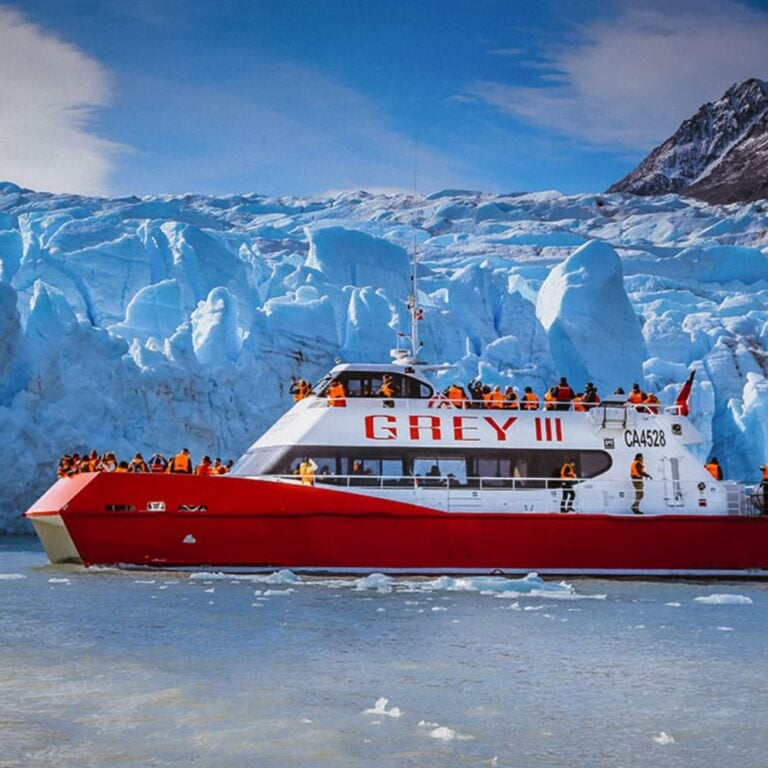 Glacier and boat in Patagonia