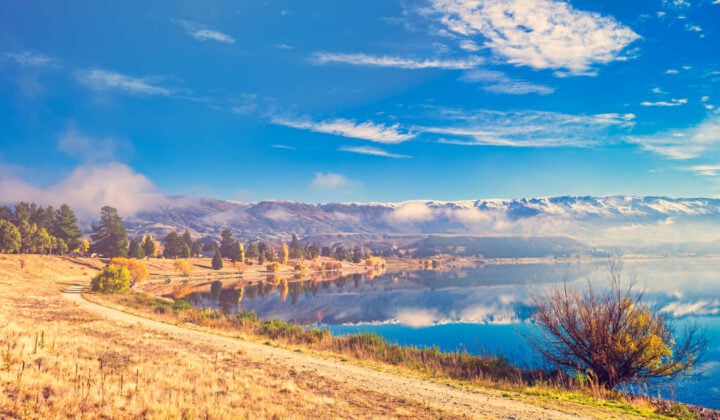 Lake Dunstan in New Zealand