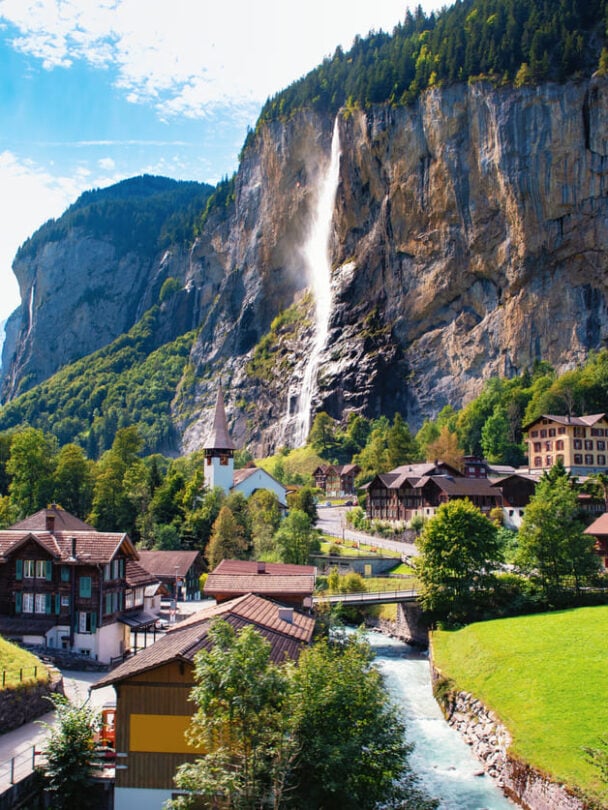 Bernese Oberland hiking tour