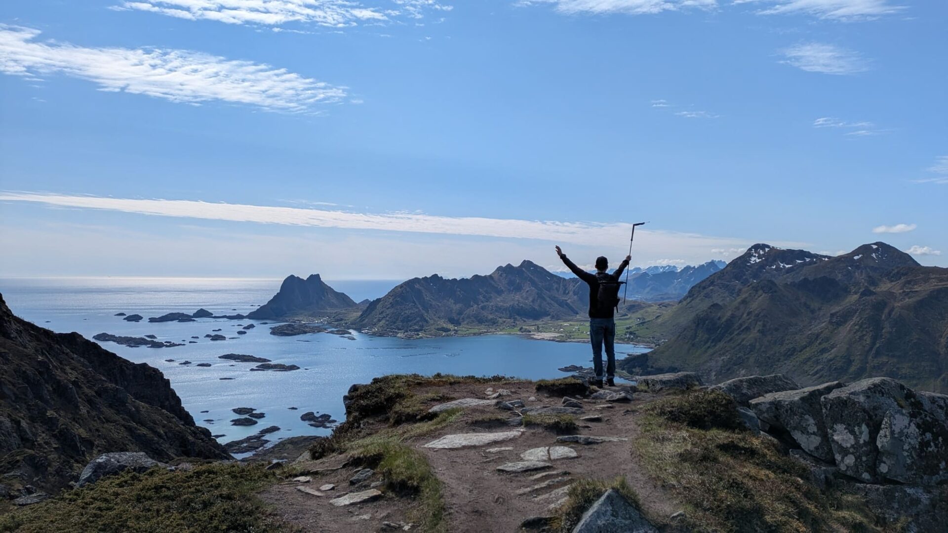 Lofoten islands hiking tour