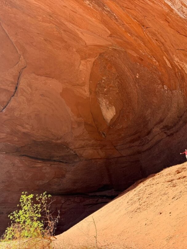 Hiking Coyote Gulch