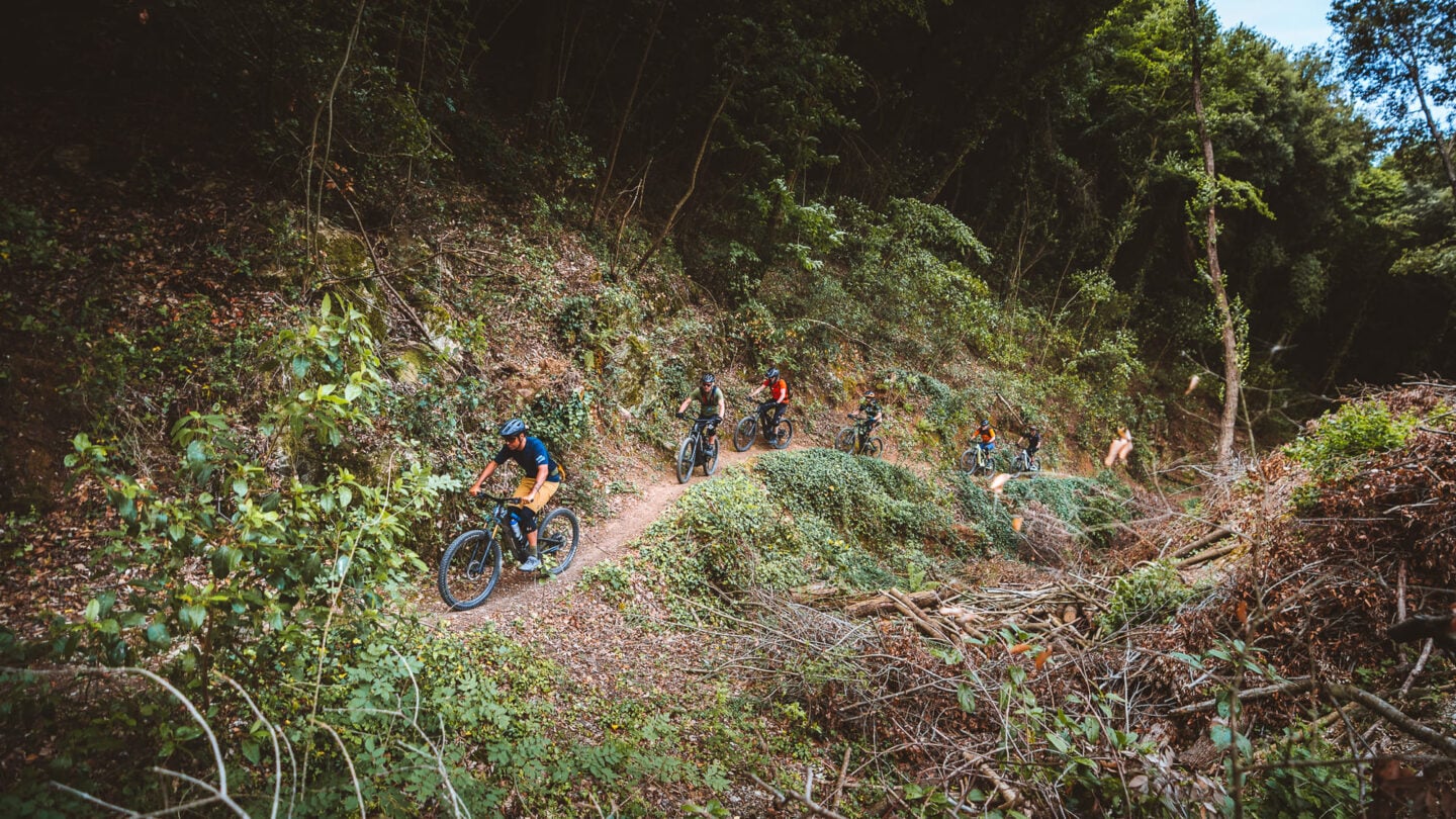 narrow biking trail in Italy